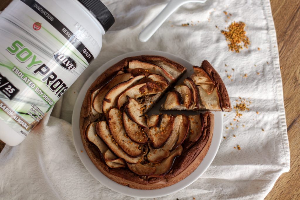 TORTA FIT DE MANZANA Y CANELA